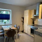 Lage 2 Zimmerwohnung Mit Balkon Und Bester Aussicht In Og 2 Links * Rostock